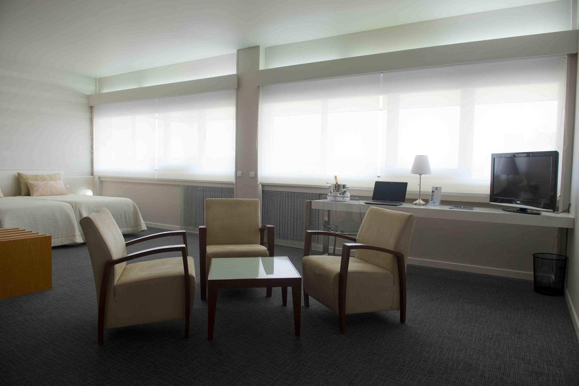 Hotel Eurosol Leiria & Jardim Buitenkant foto