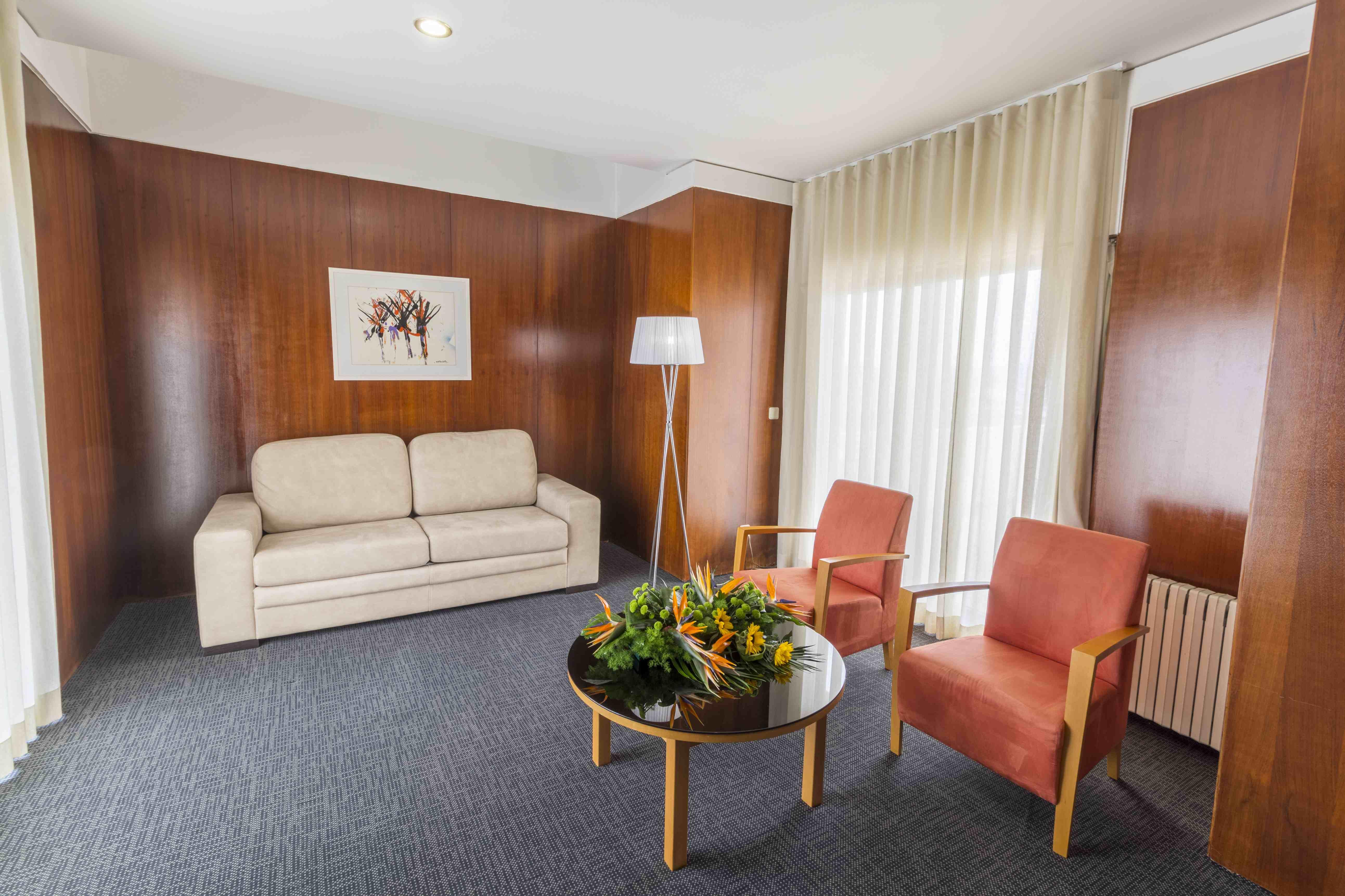 Hotel Eurosol Leiria & Jardim Buitenkant foto