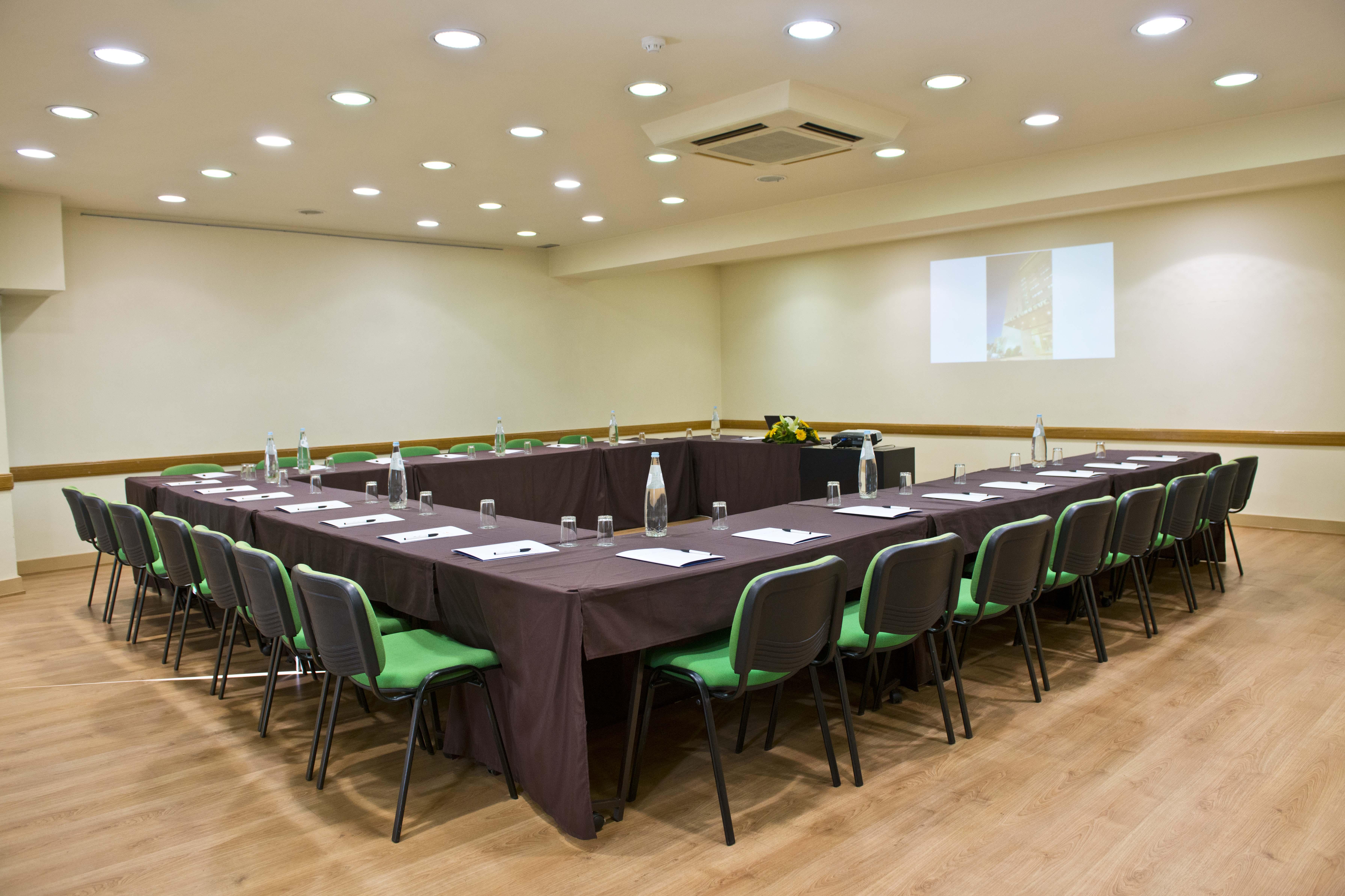 Hotel Eurosol Leiria & Jardim Buitenkant foto